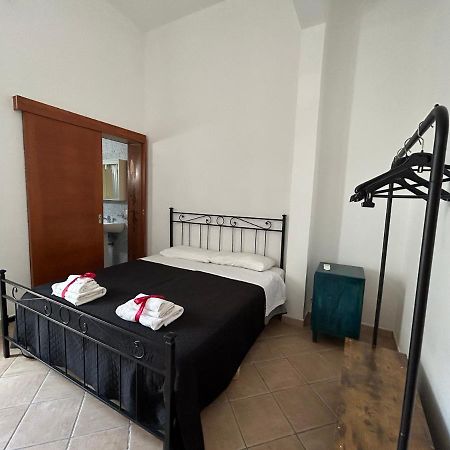 Suite Le Due Sorelle Torre dell'Orso Exterior photo